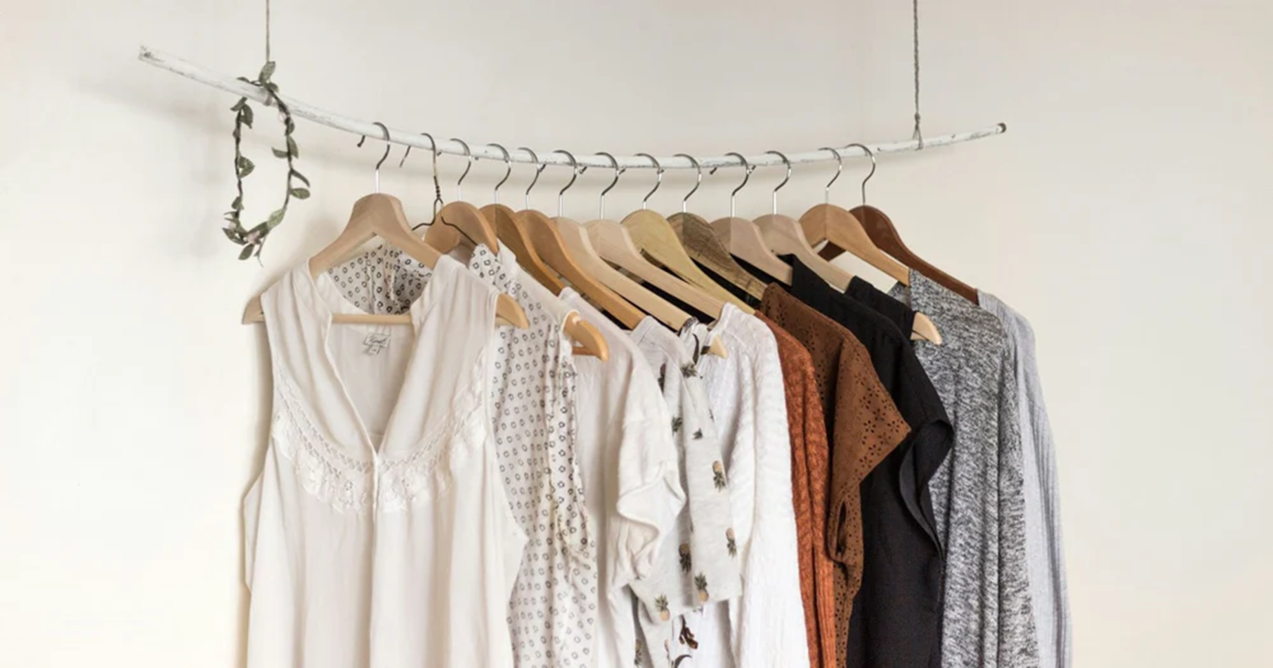 Dropshipping für Kleidung: 15 Anbieter im Vergleich (2025)